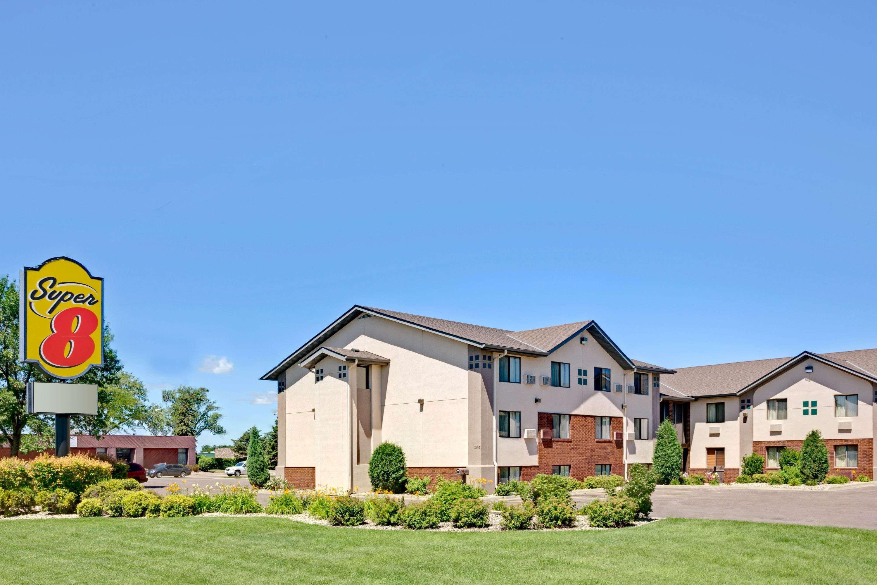 Super 8 By Wyndham Aberdeen East Exterior foto
